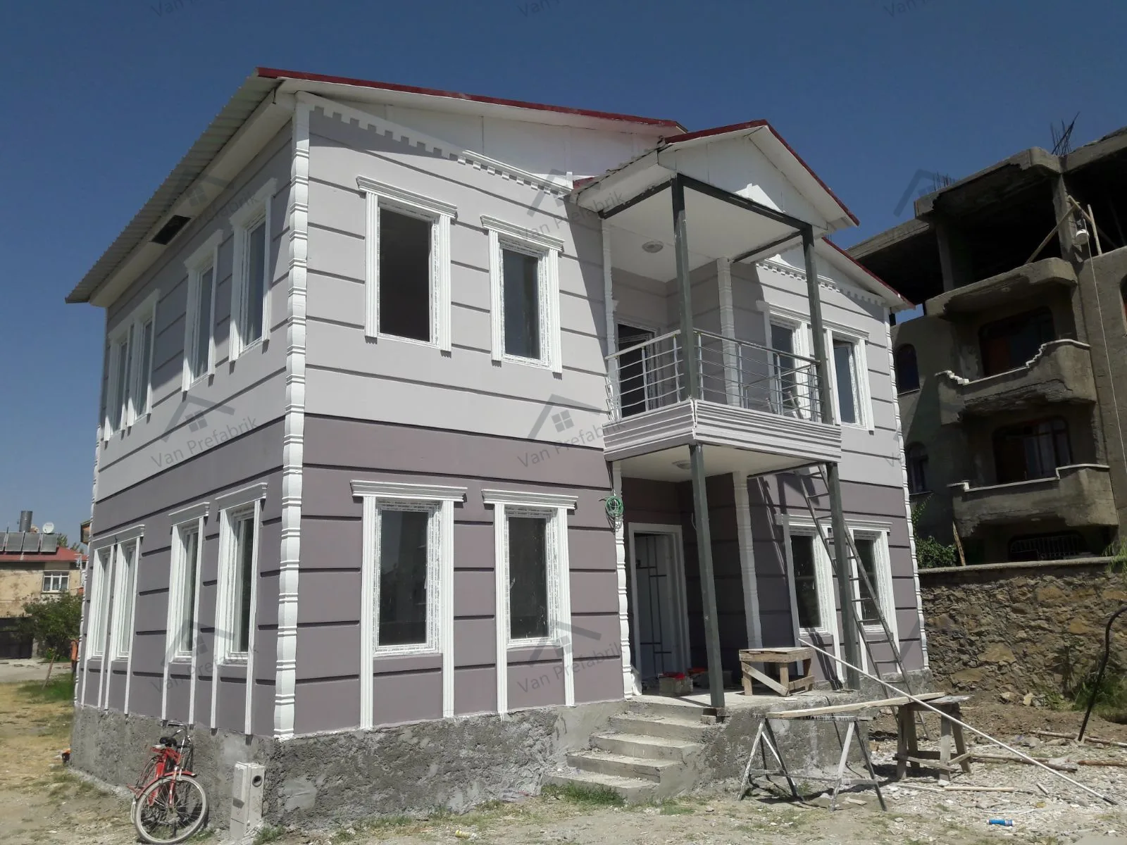 Van Hafif Çelik 150m2